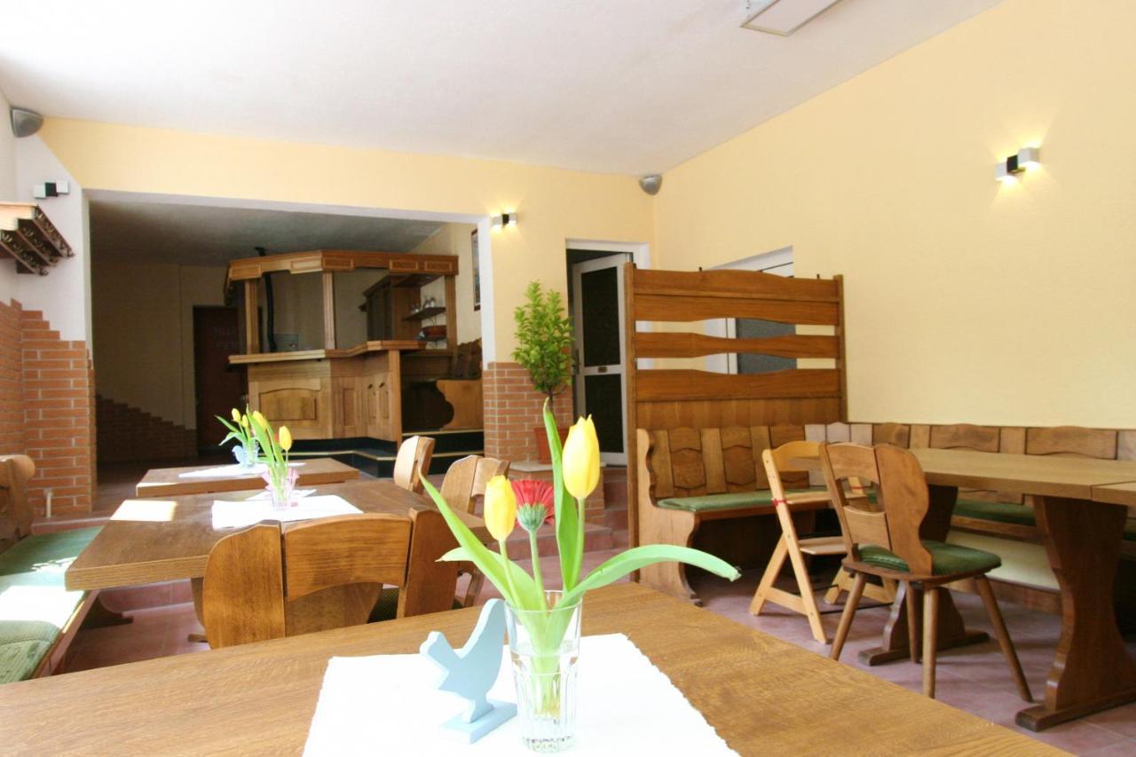 Waldpension Droyssig Exteriör bild
